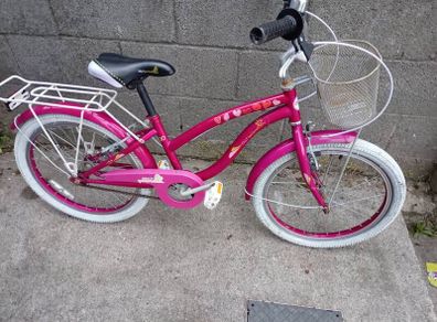 Girls 20" Bikes. Few to choose from. All working perfectly