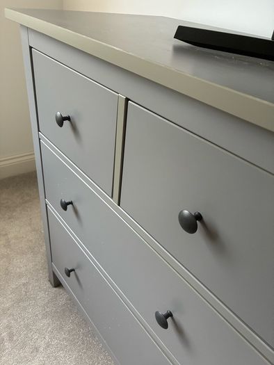 Hemes chest of drawers