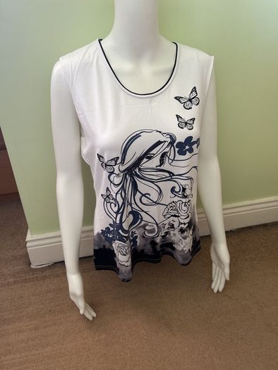 Sleeveless top