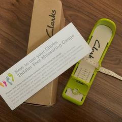 Clarks Toddler Foot Gauge