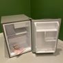 LOGIK Mini Fridge Image 2