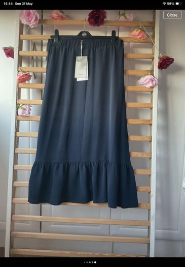 skirt Bnwt ichi midi navy skirt size small