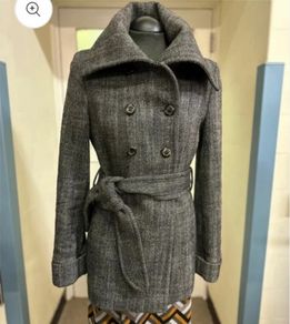 Womens Coat Size 8 Massimo Dutti