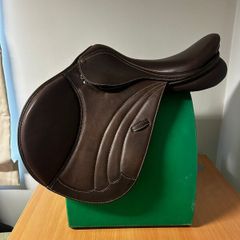 Pessoa GP Saddle 17 medium