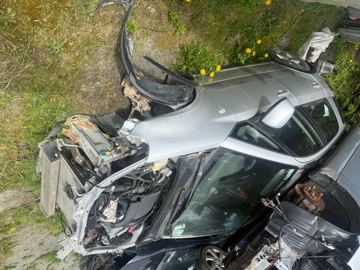 cars breaking