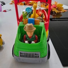 dino kingdom truck