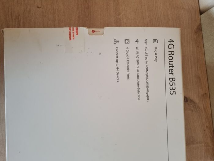 Huawei B535-232 4G LTE wireless router