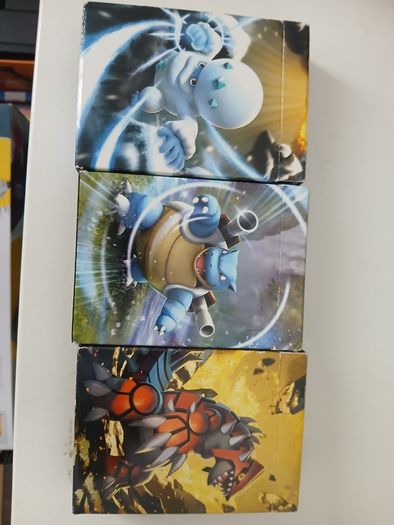 Playroom clear out - Pokemon battle board game with 6 card decks! excellent condition, great value-  LOW PRICE FOR QUICK SALE