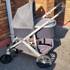 Uppababy vista 2 travel system