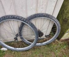 26"f front& rear wheels need tires!