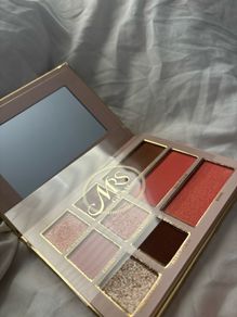 makeup