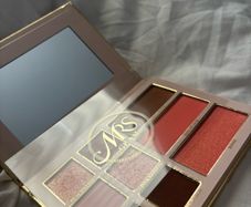makeup