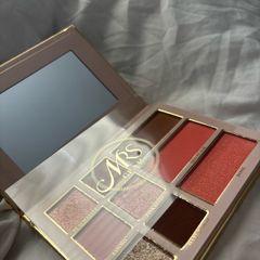 makeup