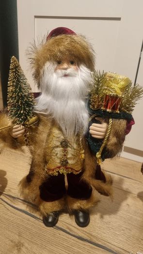 Christmas bundle - Santa figure, bear ornament big snowflake etc.