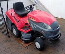 ride on lawnmower