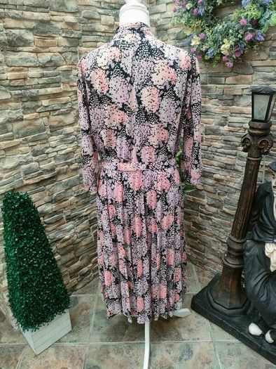 80s vintage Pink Floral dress Ara Ara Modell made in West Germany Postage Included
