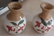 Two O'Neill Pottery Vases from 1982