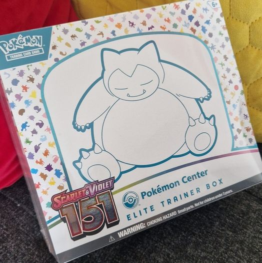 Pokemon 151 Pokemon Center ETB (free shipping)