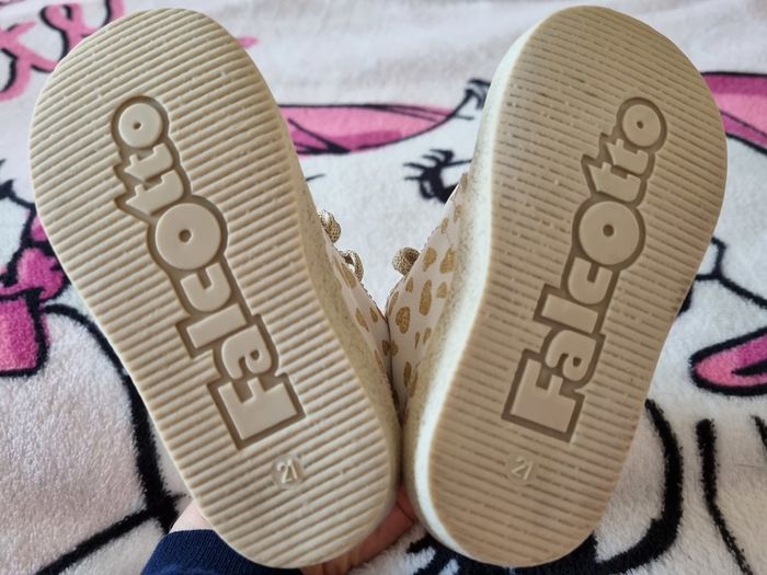 Baby shoes