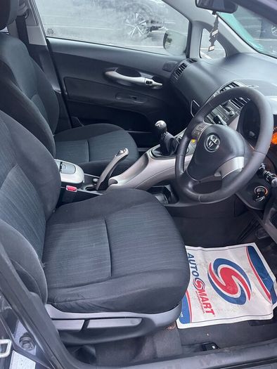 Toyota Auris 1.4 D4D TR