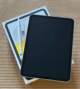 iPad 10th Generation 64 GB / Negotiable