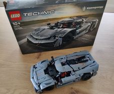 LEGO Technic 42173 Koenigsegg Jesko Absolut Grey Hypercar Set
