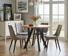 Modern Oak Extendable Dining Table 100cm to 180cm Veener or Laminated