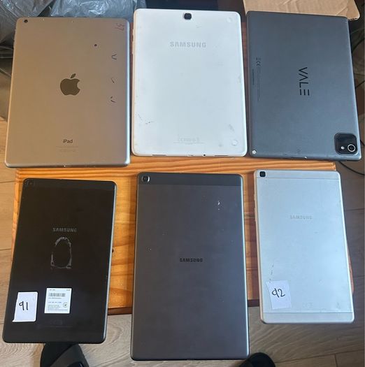 Samsung IPad mixed tablets
