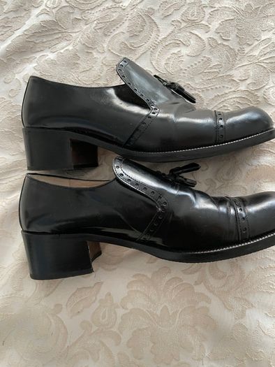 Marco Moreo Vintage Black Leather Tassel Loafers - Size 38.5 - Block Heel - Brogue Detail