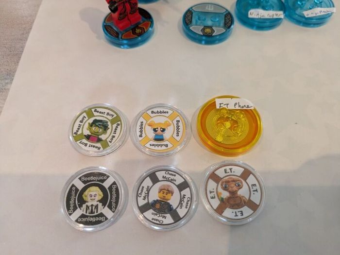 Lego dimensions every story & level. 58 character tags & PS4 disc