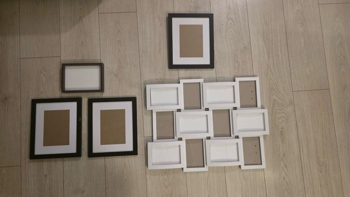 9 Photo Frames