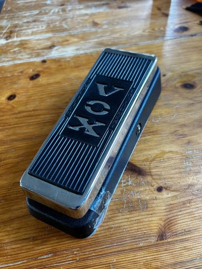 Vox Wah V847