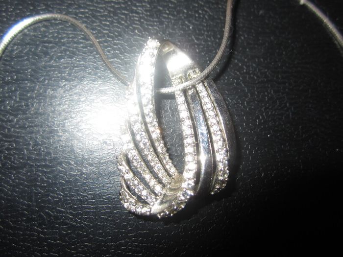 925 silver earrings and pendant set