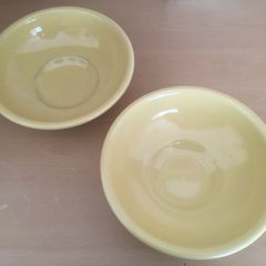 Large Fiestaware Bowls Yellow (2)