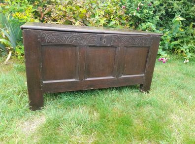 17th Century Small Oak Coffer
