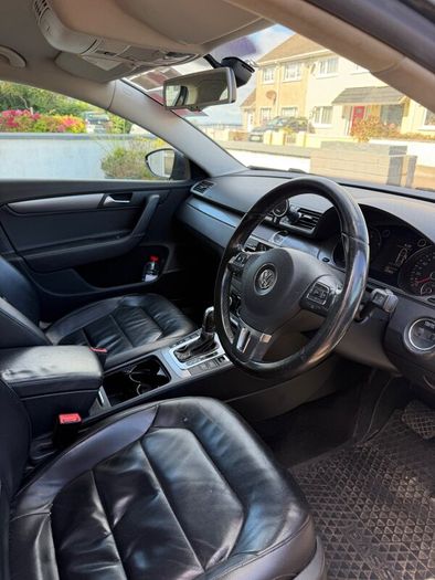 Volkswagen Passat 2011 2.0 TDI Automatic