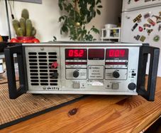 Farnell AP70  Power Supply