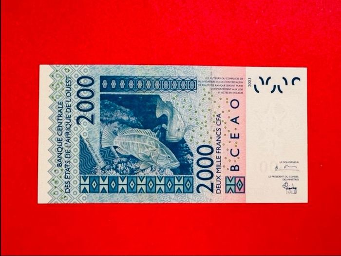 West African States. 2000 Francs 2003 ( Togo )  ( Uncirculated )