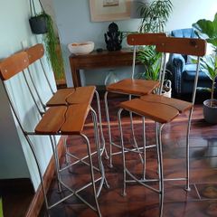 4 Bar chairs