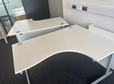 Ashford 1600mmRadial Office Desk