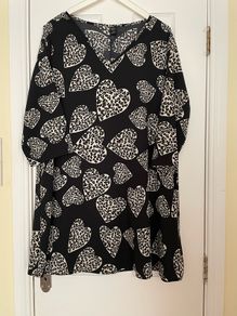 Black Print Tunic Size 16