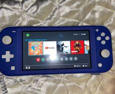 Nintendo Switch Lite and SanDisk 64GB card