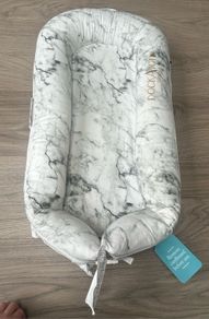NEW Limited edition Marble Print DockATot Deluxe +