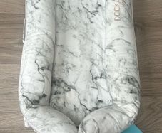 NEW Limited edition Marble Print DockATot Deluxe +