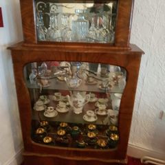 antiques