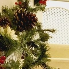 garland x 3