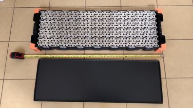 DIY battery boxes, case for 21700 cells, 6.9 W capacity