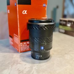 Sony FE 24-70mm f/4 ZA OSS Zeiss Vario-Tessar T Zoom lens