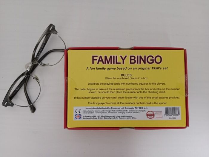 Retro 1950s-style Family Bingo set