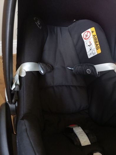 Maxi-Cosi Rock Baby Car Seat and Base